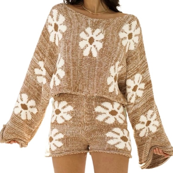 STORIA NWT Daisy Lounge set - Picture 3 of 10